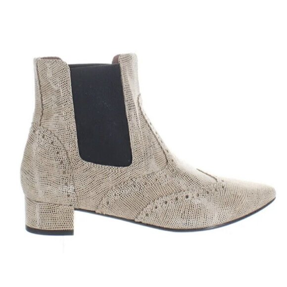 White Mountain‎ Summit Womens 6 Adella Camel Exotic Leather Chelsea Boots 36 New - Picture 1 of 4